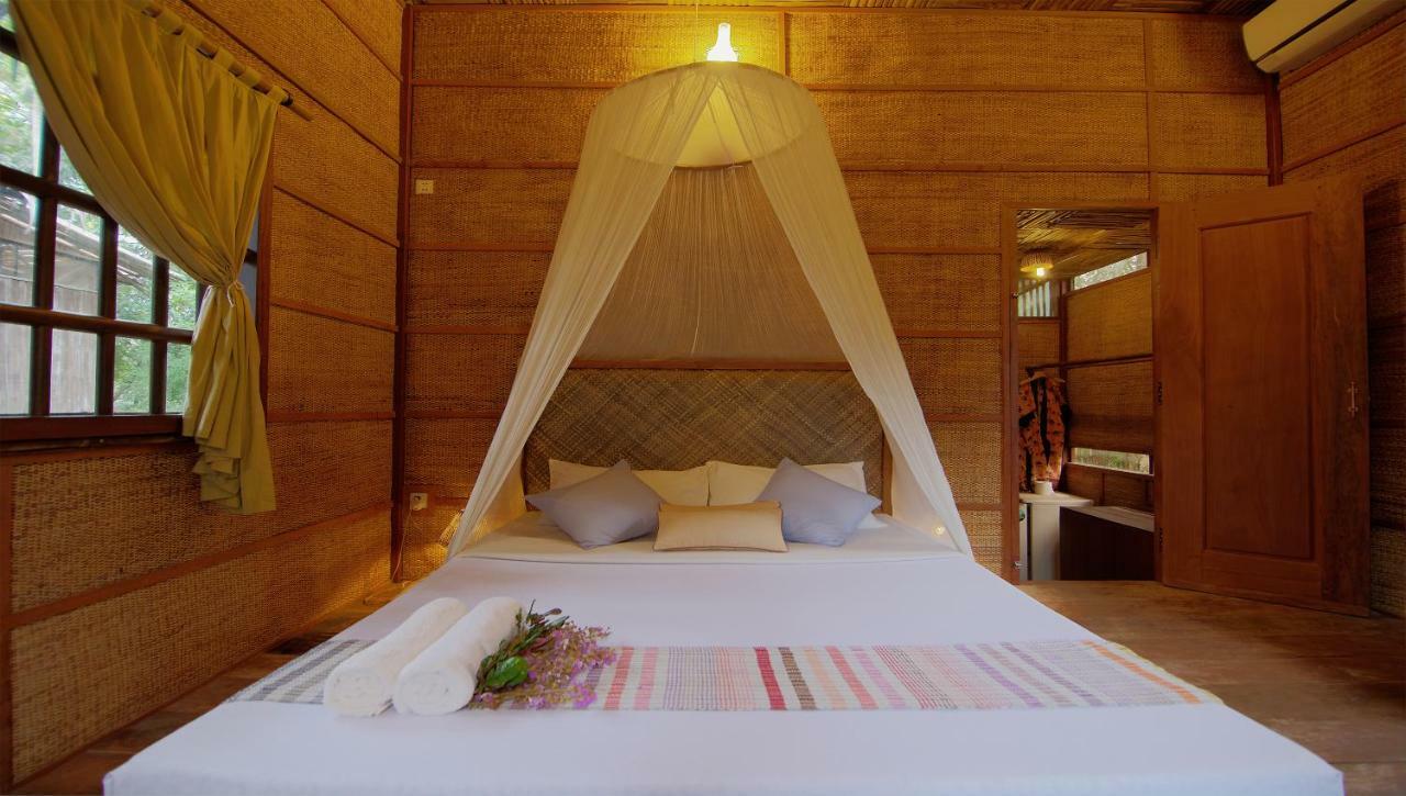 Palm Village Resort & Spa Siem Reap Exterior photo